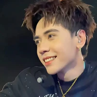 Quang Hùng