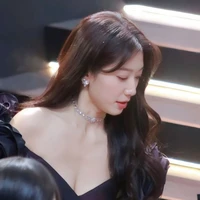 Park Shin - Hye