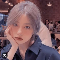 Hạ Kim Ngưu[ tau_nv]