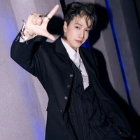 Kim Long( Lou Hoàng)-ba lớn Quang Anh