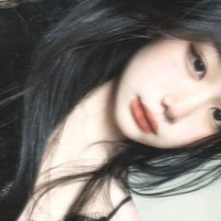 Lâm Hân Hân_bff cô