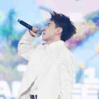 Lê Quang Hùng 