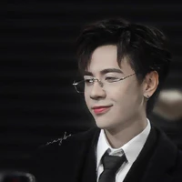 Quang Hùng ( Masterd)