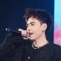 Lê Quang Hùng