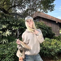 điệp như thơ （ basie ）