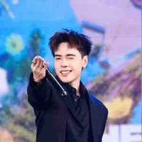 Quang Hùng( phone)