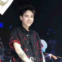 Lê Quanh Hùng
