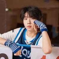 Nhiếp Vĩ Thần