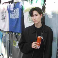 Junior 