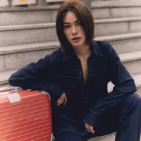 Emi - Chị