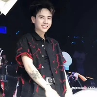 Lê quang hùng