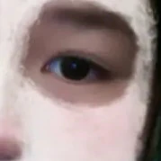 con mắt của cô nàng thư giãn=))