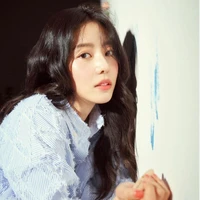 Lee Nara