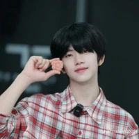 Trương Hàm Thụy[y]