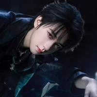 Hạ Tuấn Lâm(cậu)