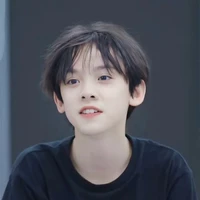 Tả Hàng-lúc nhỏ