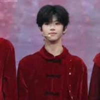 Trương Hàm Thụy_Y