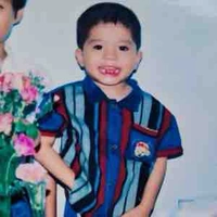 Rhy lúc nhỏ
