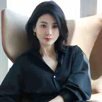 Lê Chi Anh (mẹ cô)