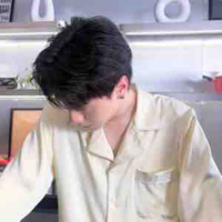 LÊ QUANG HÙNG 