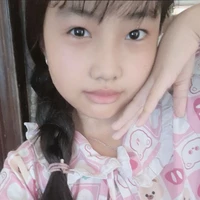 chủ truyện dầm khăm:)