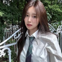 Kang hyewon