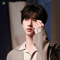 Hạ Tuấn Lâm