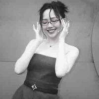 Nguyễn Khoa Tóc Tiên