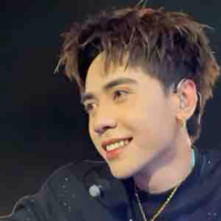 Lê Quang Hùng 
