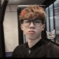 Nguyễn Hữu Đạt •Sgp Phoenix