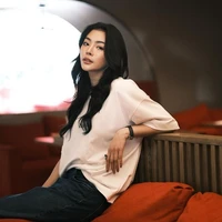 Faye Malisorn (chị cô)