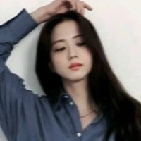 Kim Jisoo [ Chị ]