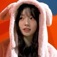 Kim Chaewon