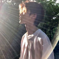 Trần Tuấn-Cậu ta