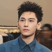 tài