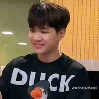 Đức duy(lúc nhỏ anh hai)