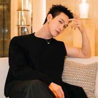 Song Luân(anh 2 rhy