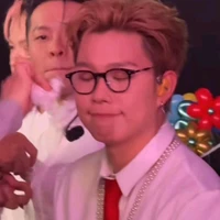 tacgia bị khùng