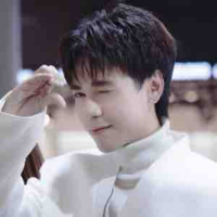 Quang Hùng