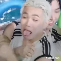 Hoàng đức duy=em