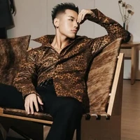 Lê Thượng Long《Wean》