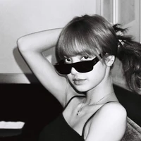 lisa(cô)
