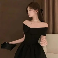 Vũ Hoàng Linh Châu - Aren ( chị của Chi)