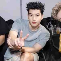 Trần Minh Hiếu | Hieuthuhai ☆