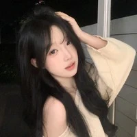 Thẩm Ngọc Minh Trang / Cindy( út)