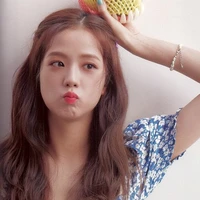 Kim Jisoo(cô)