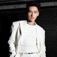 Phạm Lưu Tuấn Tài- Isaac