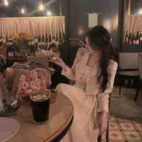 Lạc Tố Lâm- mẹ na9