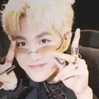 Hoàng Đức Duy(bạn em)