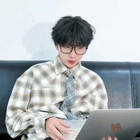 Nhiếp Vĩ Thần_V